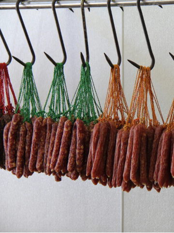 Chinese Style Pork Sausage with Rose Wine(non-vacuum-packed)